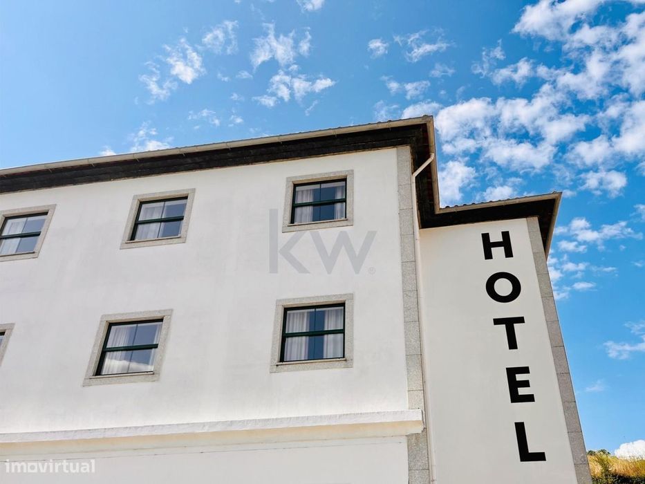 Trespasse Hotel em Trás-Os-Montes com 22 quartos