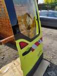 Renault master 3 drzwi tylnie prawe zółte