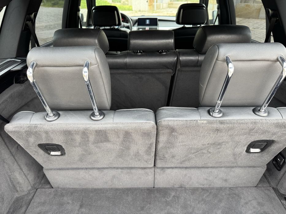 BMW X5 SD 7 lugares com quase 400Cv