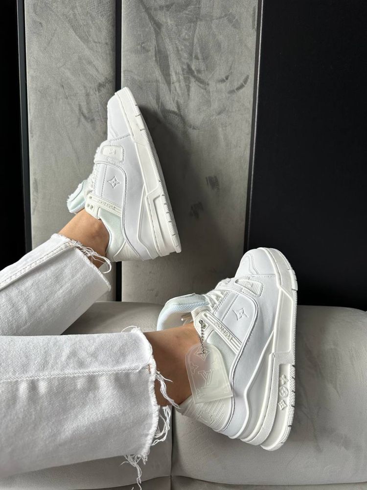 Sneakersy buty Louis Vuitton trainers white