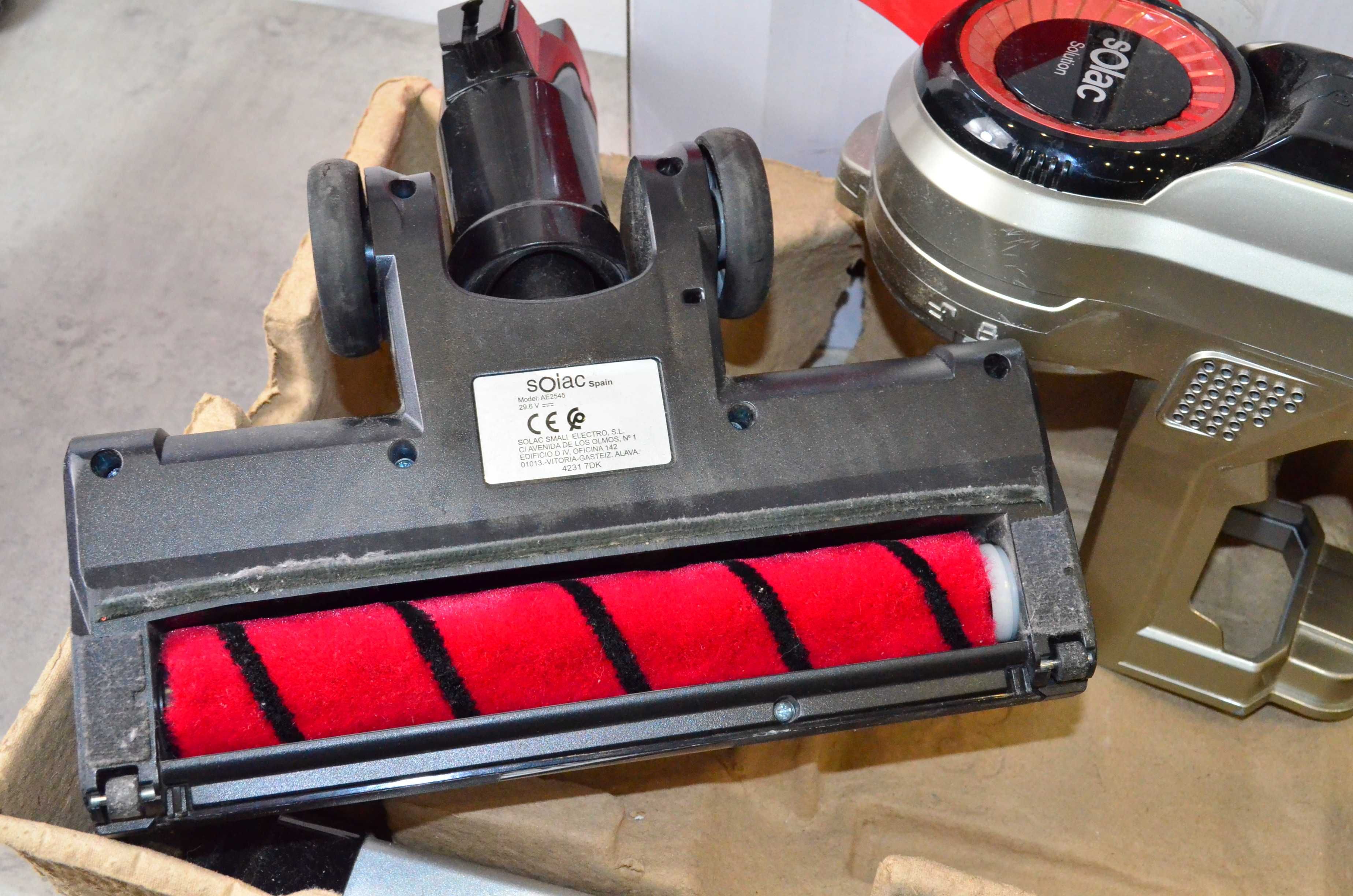 Odkurzacz pionowy Solac Solution AE2545 - niekompletny