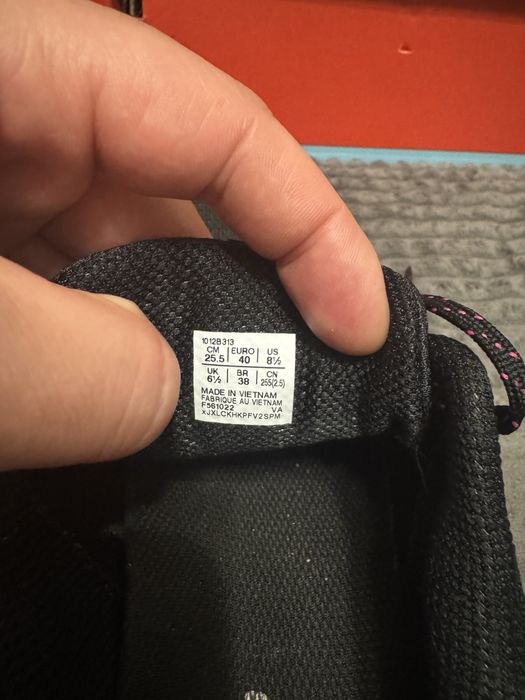 Жіночі кросівки ASICS GEL-VENTURE 9 40(25,5см) оригінал