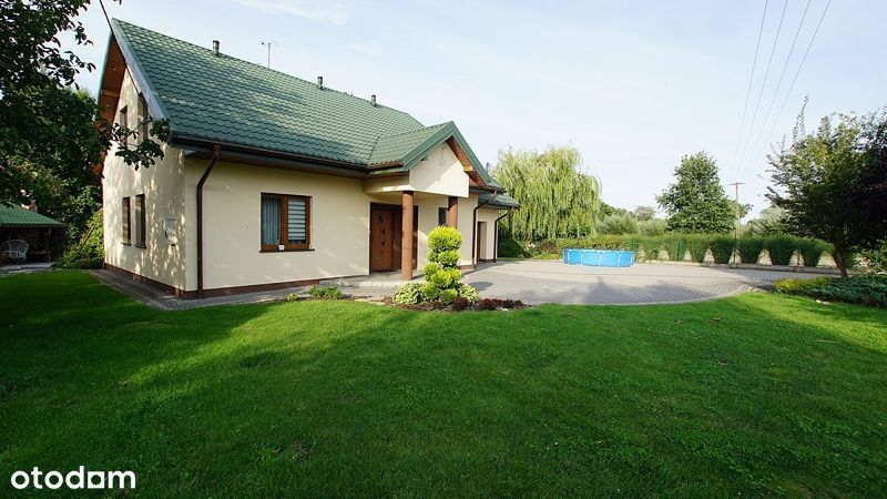 Dom na działce 2914 m2