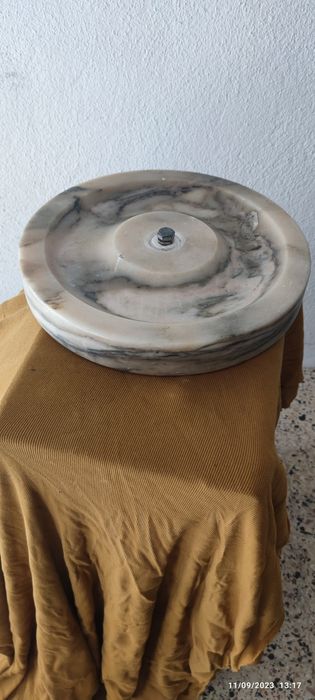 Anúncio Top-Base suporte em Mármore grande para candeeiro de pé