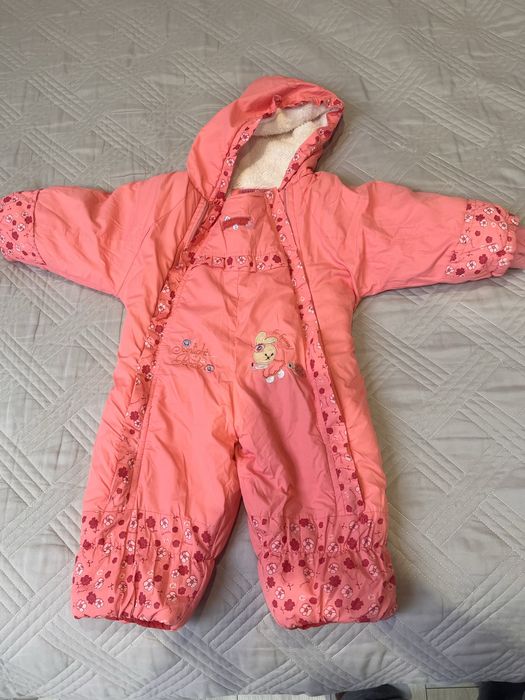 Комбінезон на дівчинку