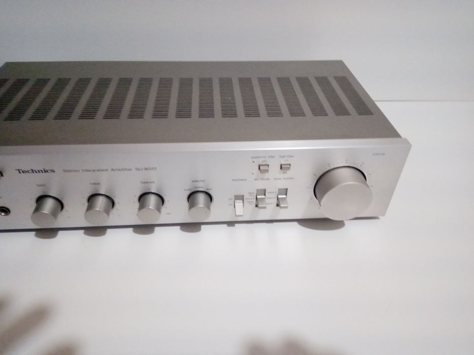 Wzmacniacz Technics su-8022 sreberko Japan