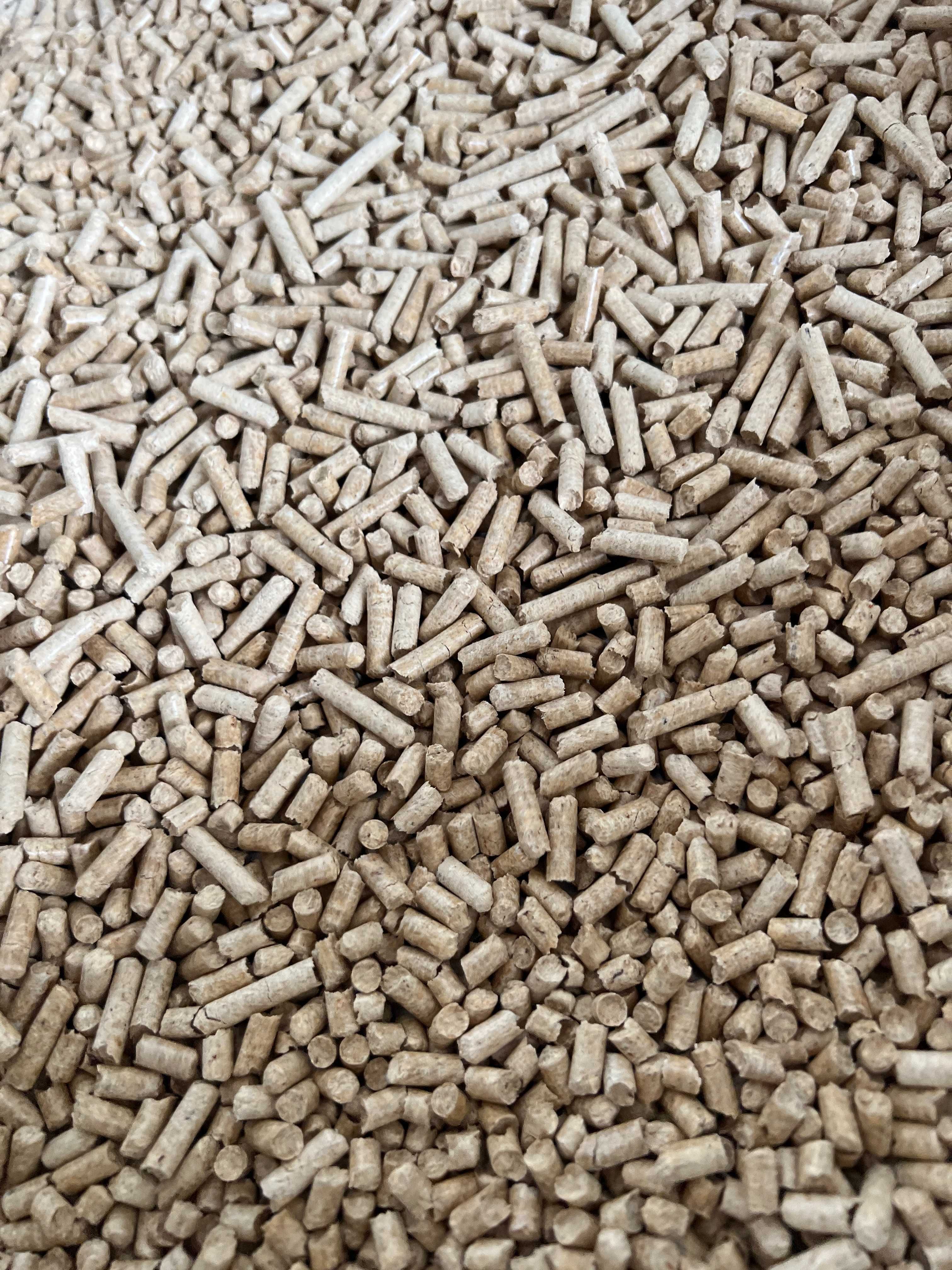 Pellet sosnowy PREMIUM 6 mm 100% sosna A1 bez dodatków producent