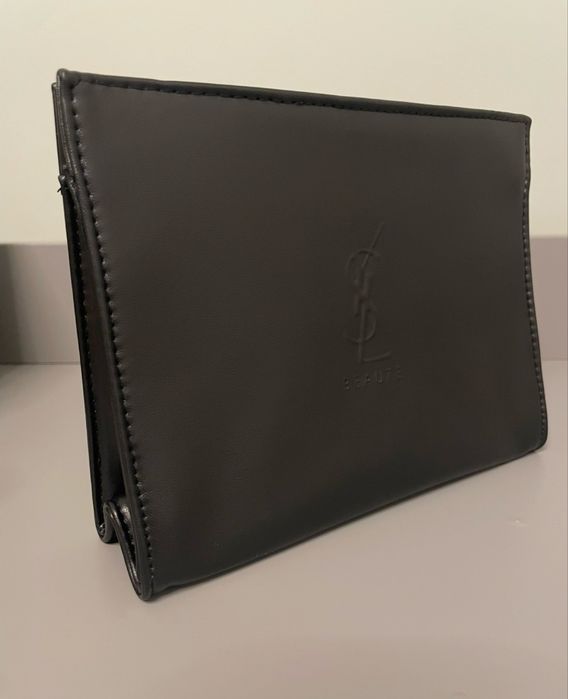 Zestaw kosmetyków + kosmetyczka YSL