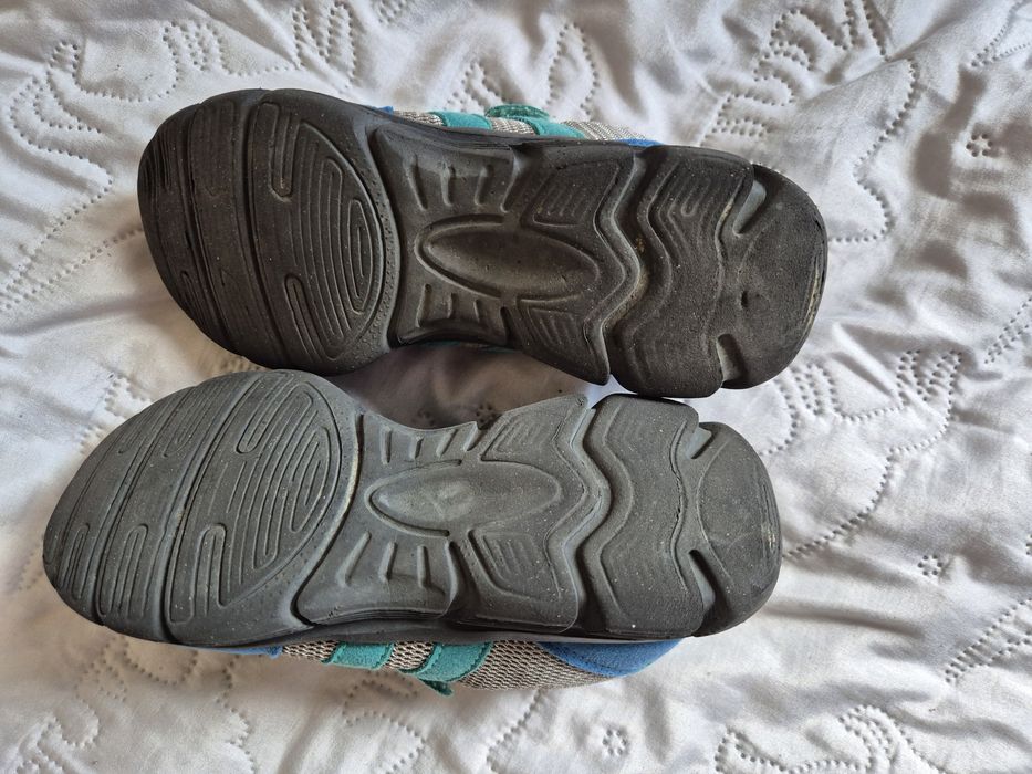 Buty sportowe lekkie