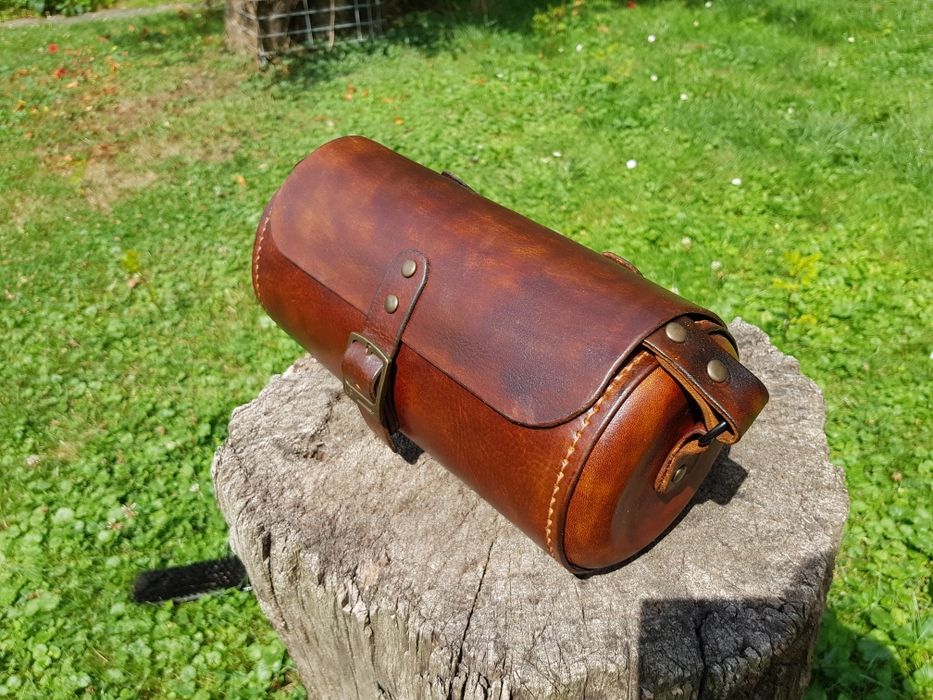 Damska skórzana torebka "Tank Bag"