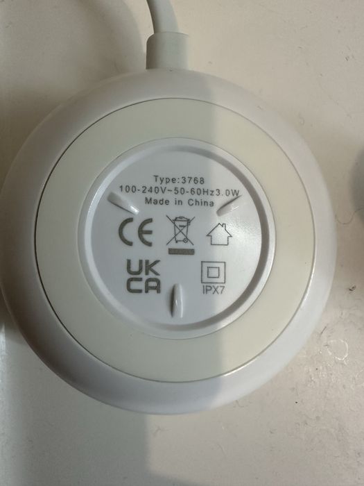 Нова оригінальна зарядка oral-b iO