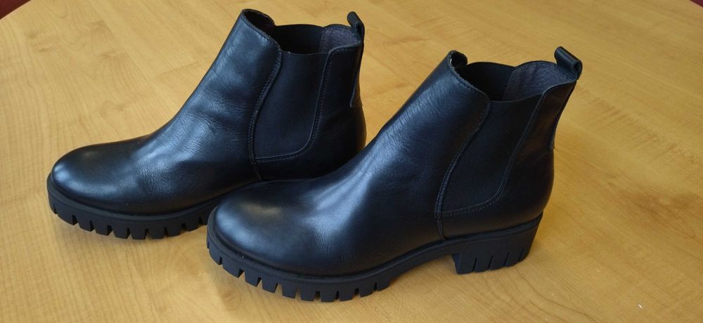 Botas femininas de cano curto