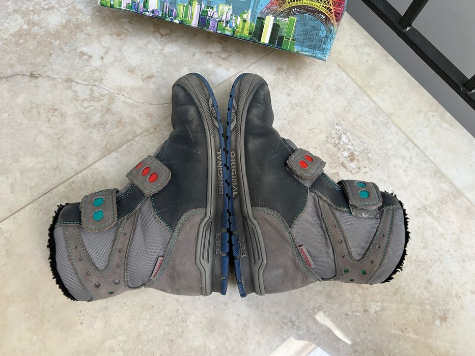 Buty zimowe skóra i wełna owcza rozmiar 34