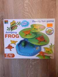 Gra "Jumping Frog"