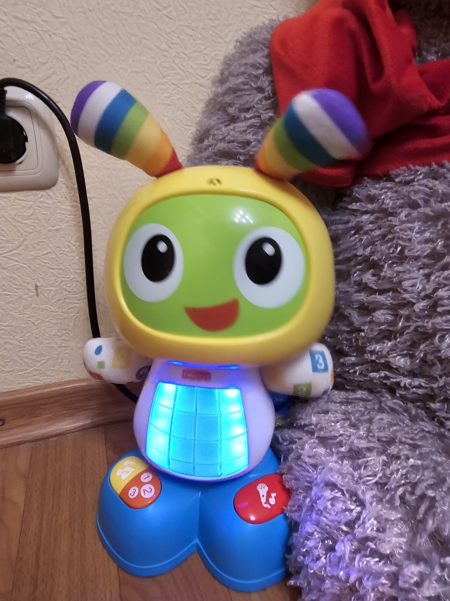 Інтерактивна іграшка Fisher-Price Робот Бібо російською

Джерело: http