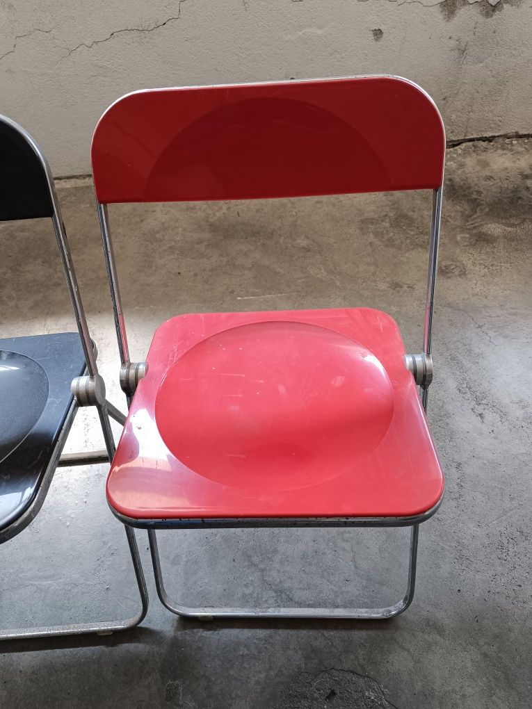 Três cadeiras vintage