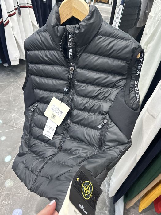 Жилетка Stone Island M,L,XL