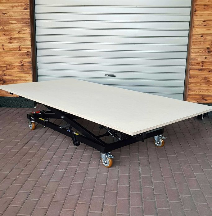 Stół montażowy duży 250x125 nożycowy