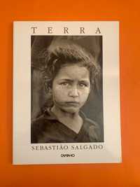 Terra - Sebastião Salgado