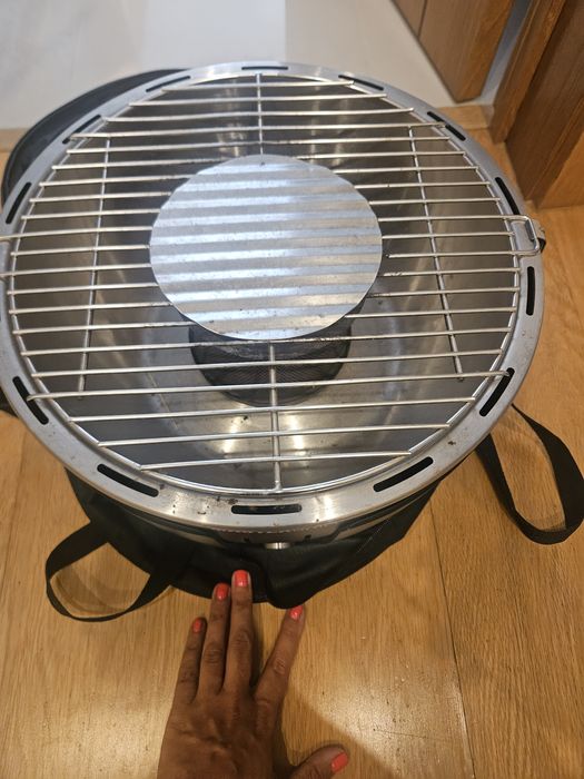 Grelhador a Carvão Mastergrill Preto 4005FL