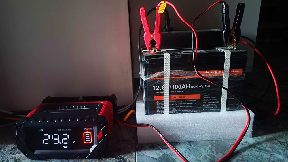 Акумулятор Jsdsolar-12100  LifePo4: 12V 100AH, гелевий 65AH