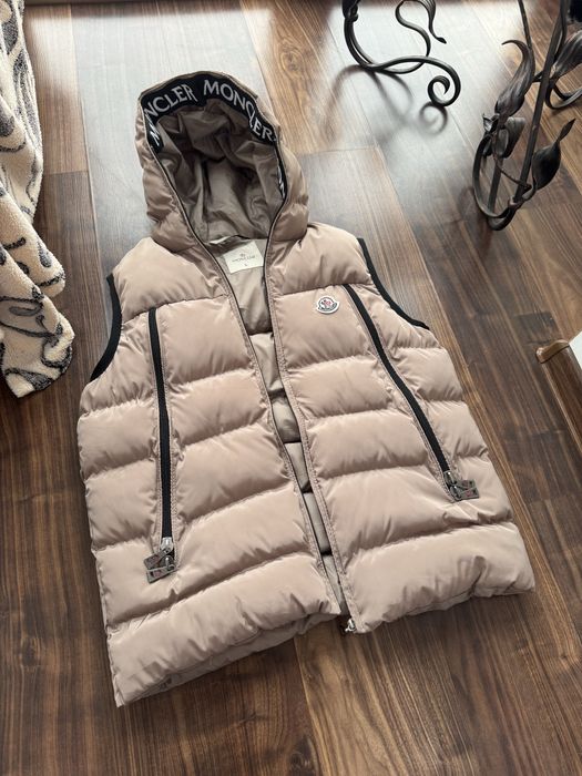 Жилетка Moncler монклер