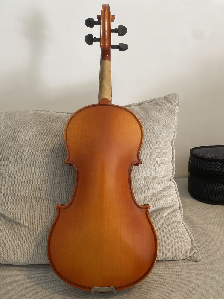 Violino 1/2 - marca Gara, estado muito bom