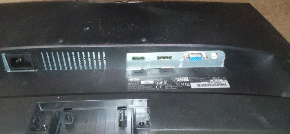 монітор Asus vg249 144ghz (розбита матриця, на розбір)