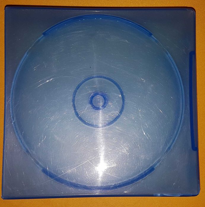 Capas e recipientes de CDs/DVDs