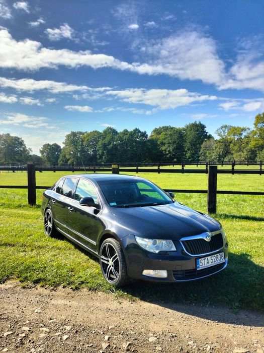 Skoda Superb Skoda Superb 2009 170KM 19" super stan