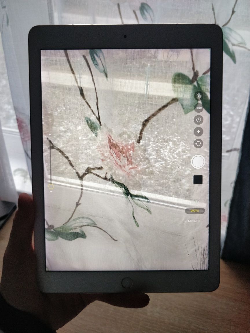 СРОЧНО Apple iPad Pro 9.7 + smart cover