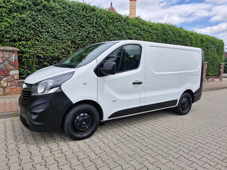 Opel Vivaro  diesel / 2017 r / GWARANCJA GetHelp -12 msc /książka serwisowa /