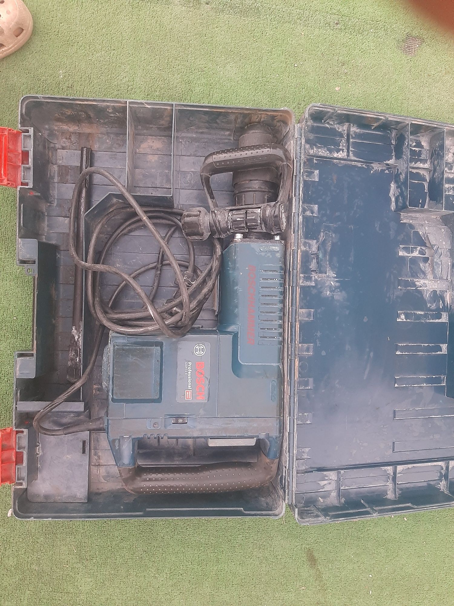 Отбойный молоток bosch 11e