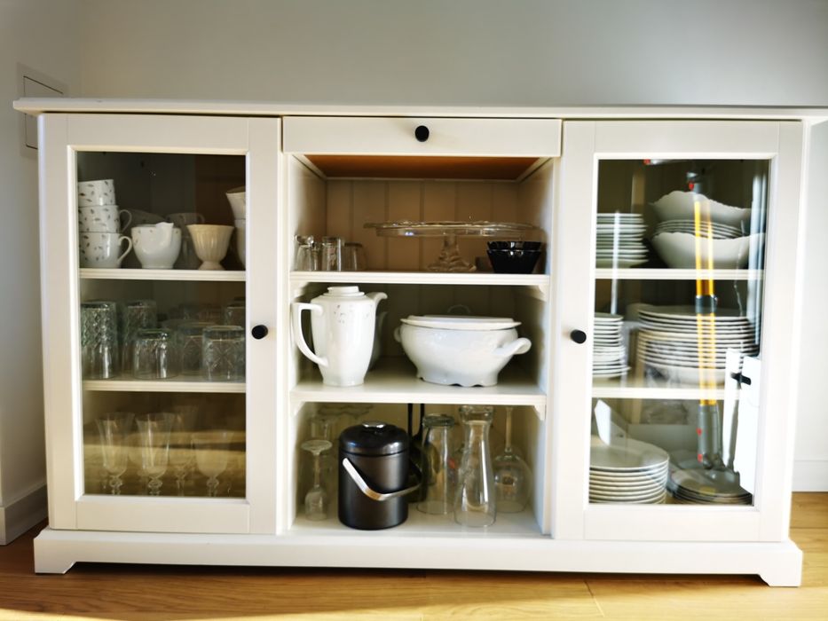 Ikea komoda Liatorp biała