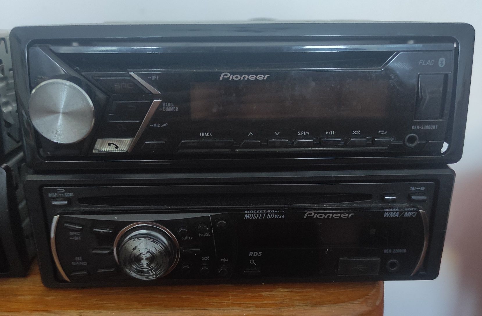 Sony DSX A-410BT з Bluetooth