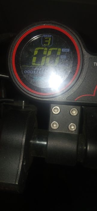 Продам электросамокат