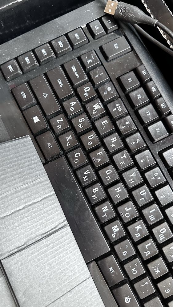 Клавіатура SteelSeries Apex Raw з білою підсвіткою