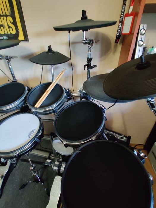 Perkusja elektroniczna Alesis DM 10 pro Mesh