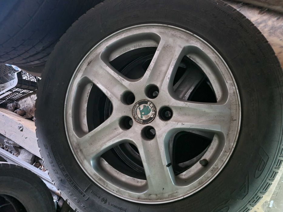 Opony skoda octavia 1 5x100 r15