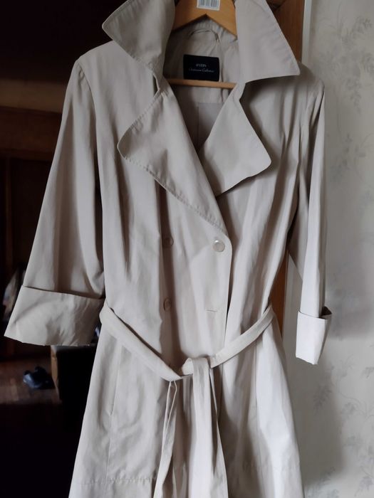 Плащик, тренч з укороченими рукавами