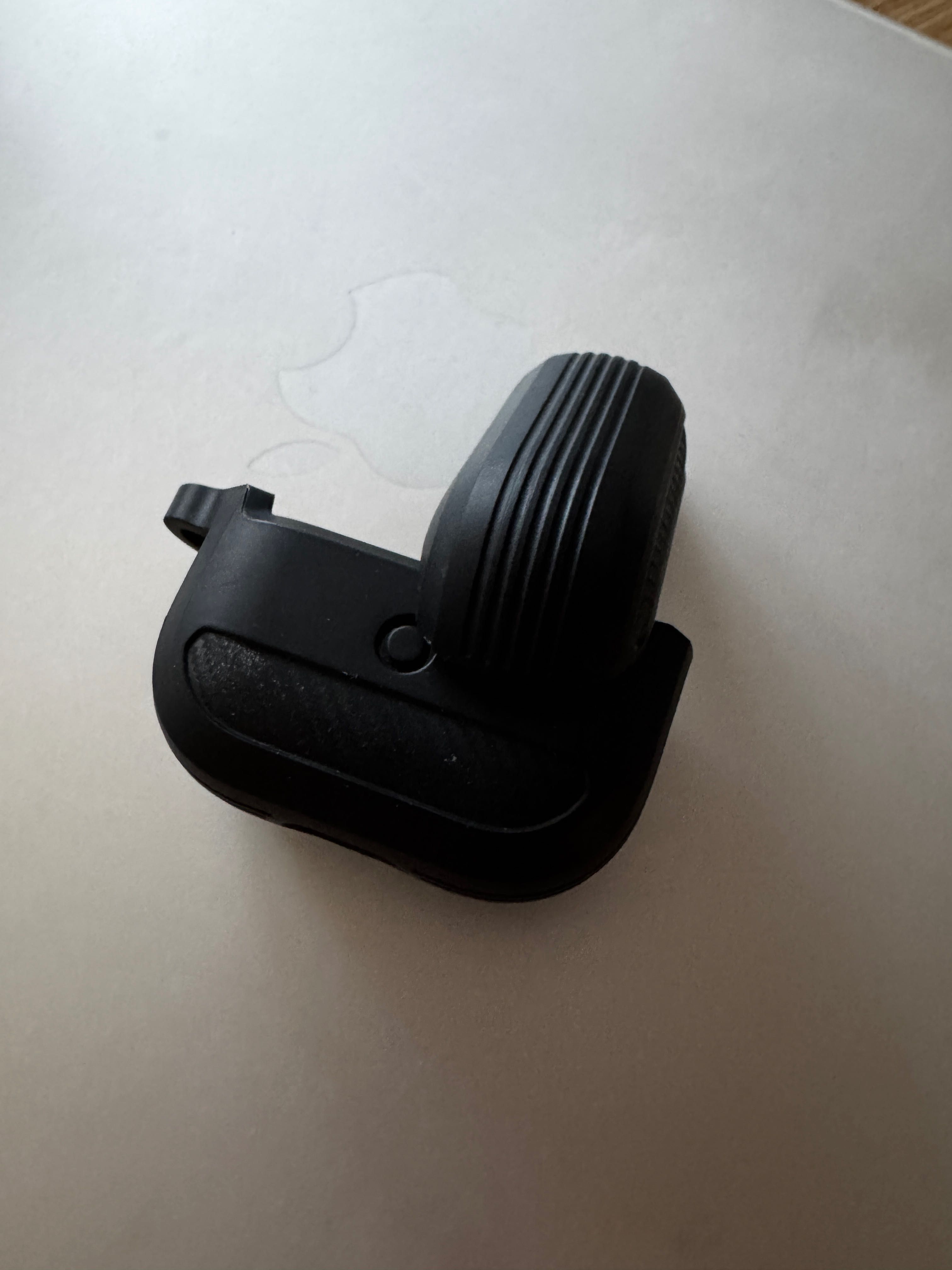 Case AirPods 3 - oryginalny firmy Spigen - trwały i wytrzymały