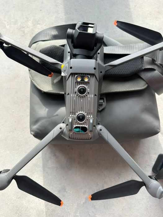 Дрон Dji Mavic 3 combo