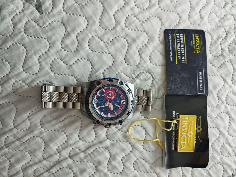 Relógio invicta Marvel capitão América.