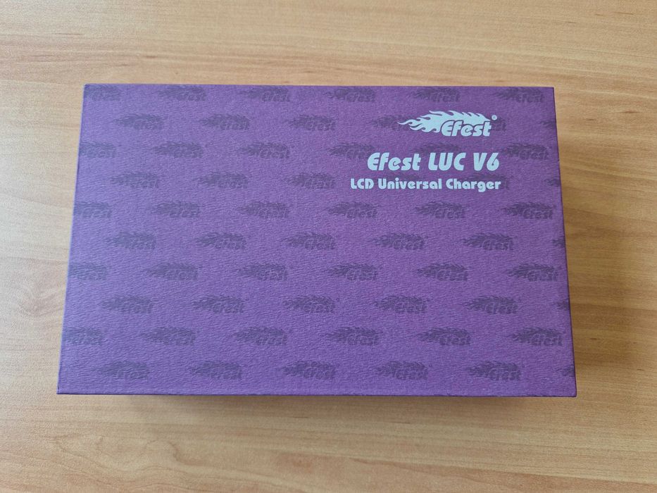 Carregador LUC V4 + V6 EFEST LCD Universal