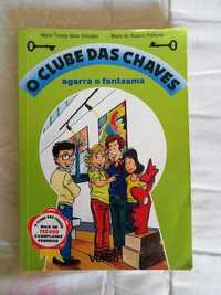 Livro "O Clube das Chaves: Agarra o Fantasma"