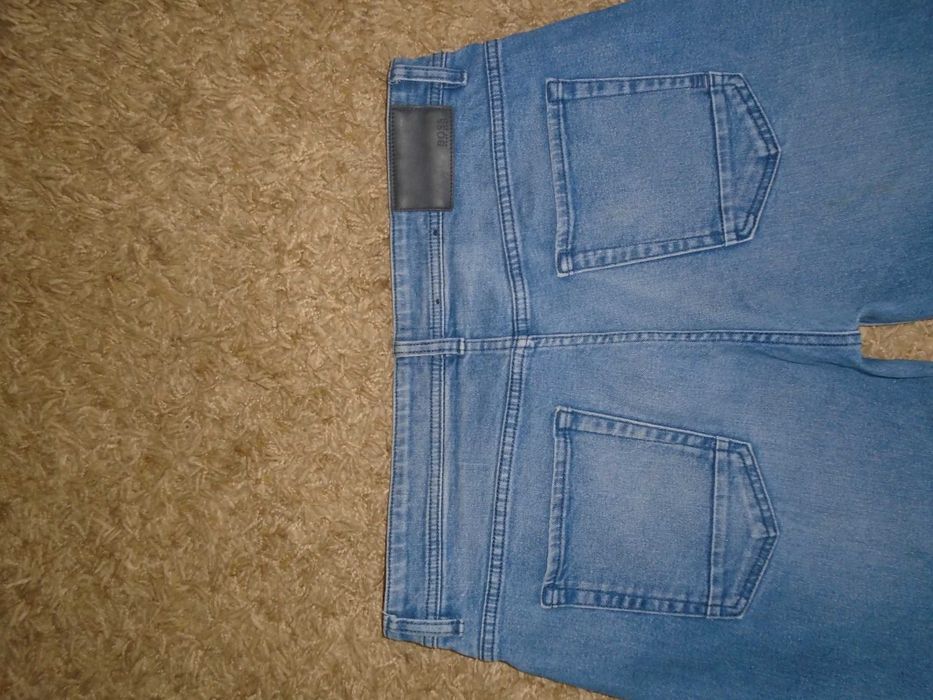 Джинсы Hugo Boss W36 L32