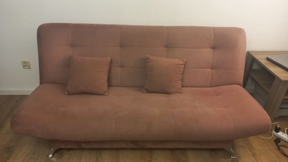 Kanapa, wersalka welurowa