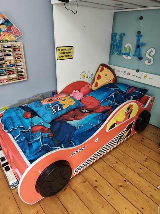 Łóżko dziecięce z materacem