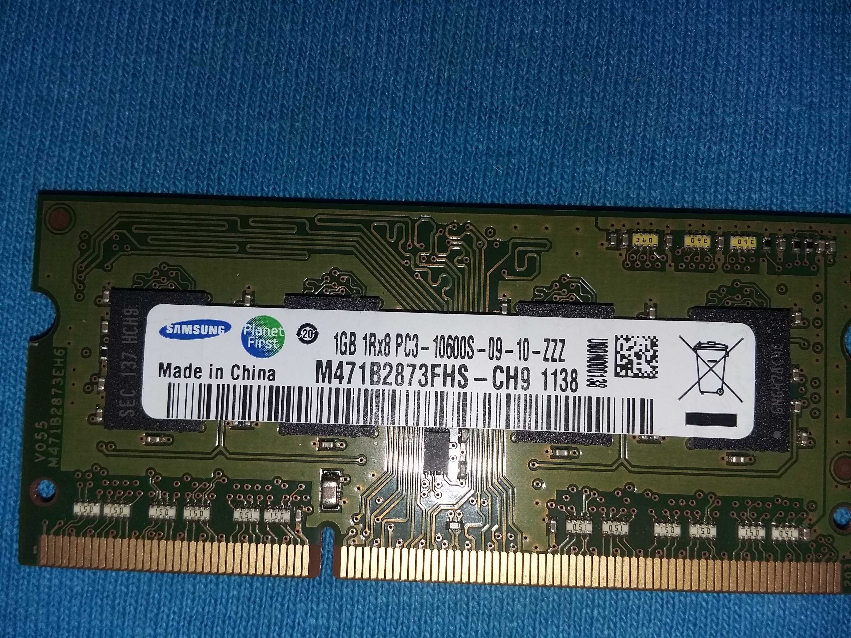 Оперативная память Samsung DDR3 1GB M471B2873FHS-CH9