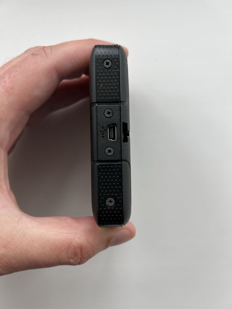 GPS навігатор Mio Moov M300 в дуже доброму стані